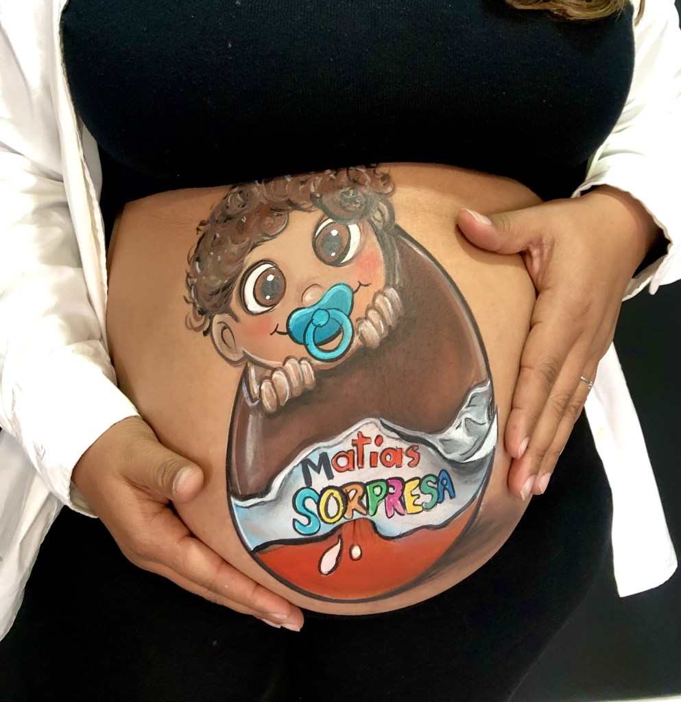 bellypainting huevo kinder embarazada